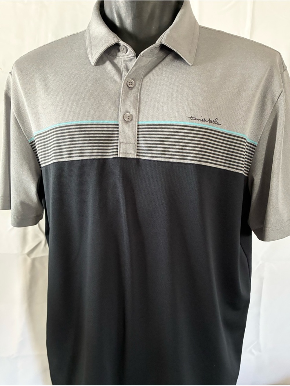 TRAVIS MATHEW mens XL golf polo